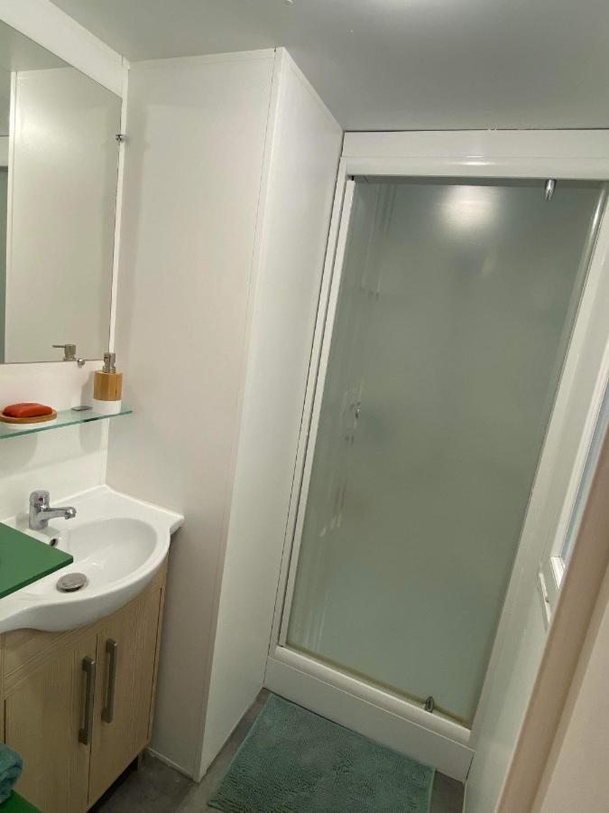 Mobil-Home Agreable Au Pieds Du Lac De Passy ปาสซี ภายนอก รูปภาพ